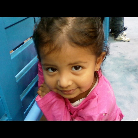 Meet your Posher, Mayra - Picture 1 of 1